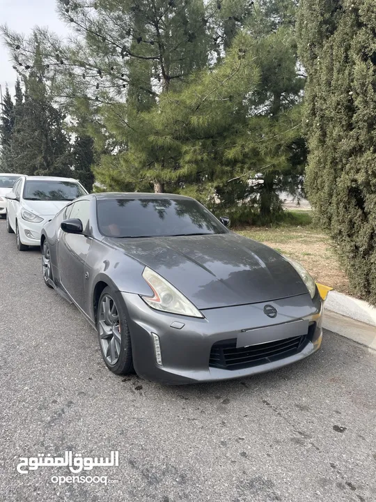 نيسان 370z 2015