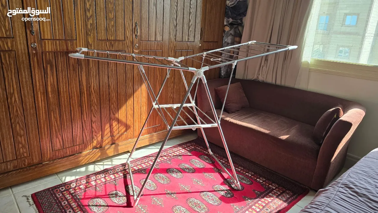 ستاند ملابس (علاقة ملابس) جديدة كليا غير مستعملة ، clothes stand (unused)