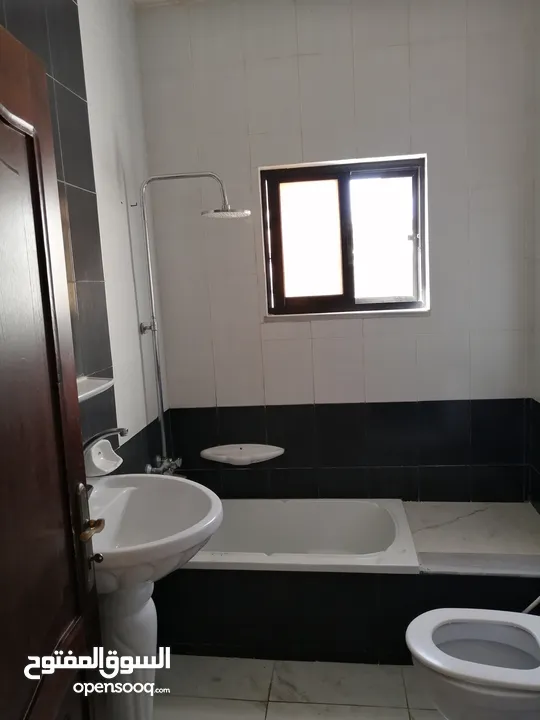 شقة عرسان للإيجار في إسكان المهندسين