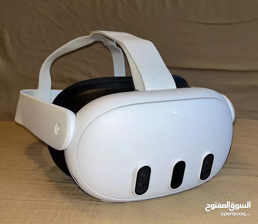 Meta quest 3 نظارة الواقع الإفتراضي