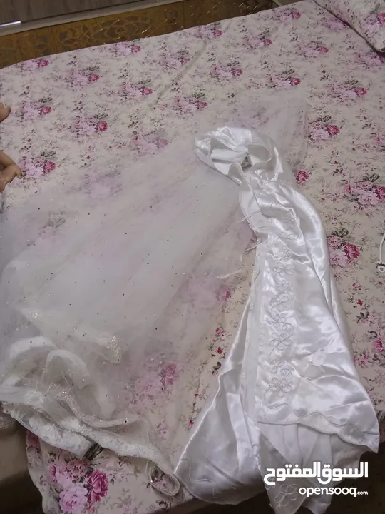 بدلة عرس و بدلة خطوبة