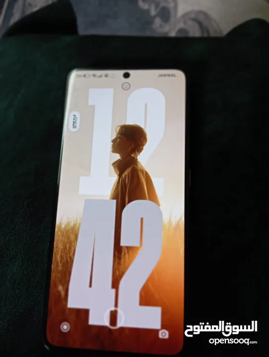 POCO X7PRO 512g مستعمل سنة لا يوجد الا قحط في الخلف  لم يتم تغيير اي قطعة