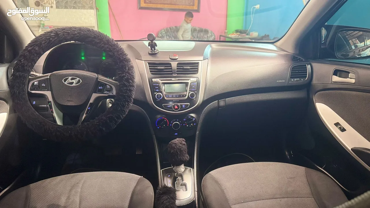 اكسنت ديزل 4 غيار ولا دقة بلاطه دهانات اغلبها بويه شركة الله يبارك لصاحب النصيب