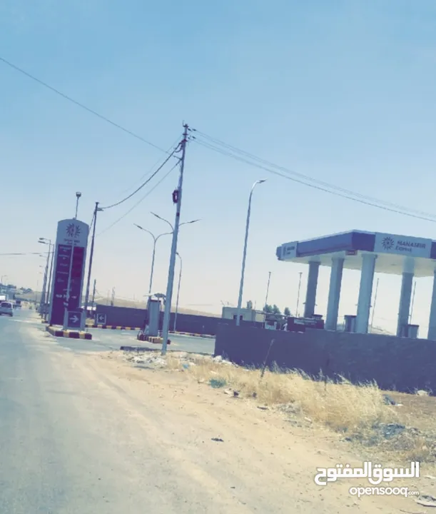 *جنوب عمان* 800 متر عن  شارع الميه عمان التنموي- رجم الشامي مساحات من 604 إلى 777 متر مربع.