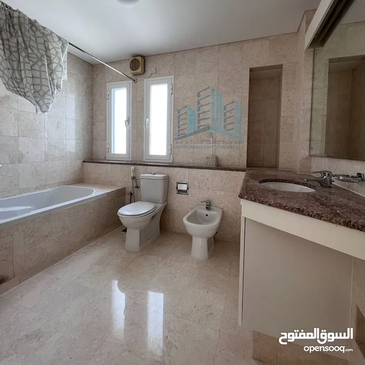 Beautiful 4 BR Compound Villa in Qurum