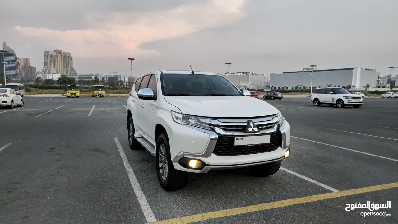 Montero Sport (Warranty until 20/04/2026) 3.0L GLX (4WD) Full Option