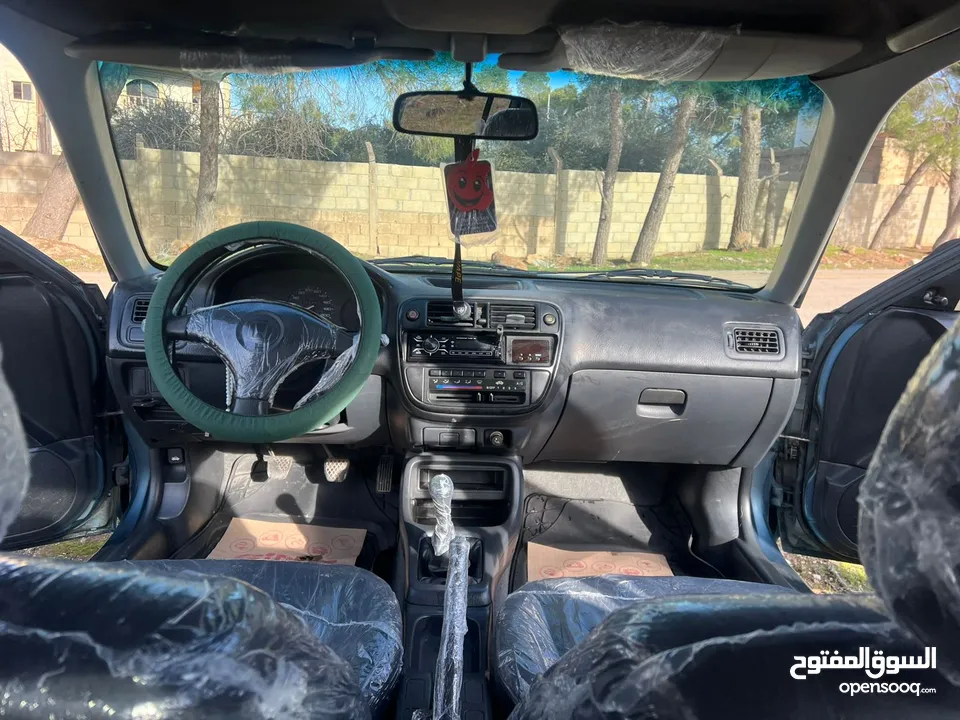 هوندا سيفك موديل 1997 جير عادي سيارة بحالة الشركه متور 1500cc
