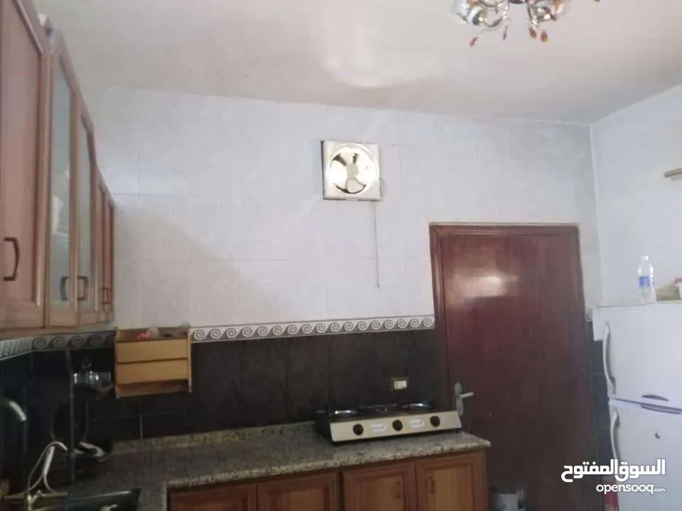 عمارة للبيع بسعر مغري جداً