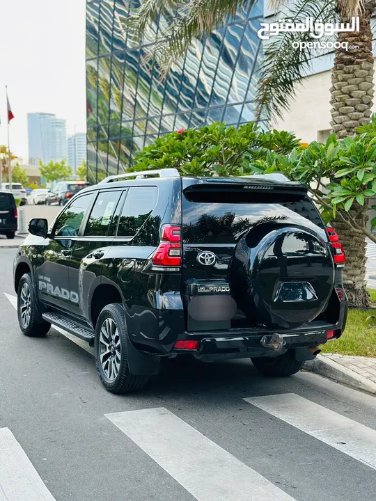 TOYOTA LAND CRUISER PRADO V6 4WD (4×4) Year-2023 Engine-4.0L(V6 Cylinder) Full optionl with sunroof