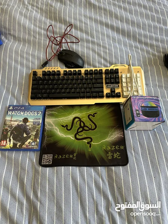 كيبورد و ماوس juxie gaming keyboard and mouse مع باد razer و لعبة watchdogs و اضاءة led مدورة