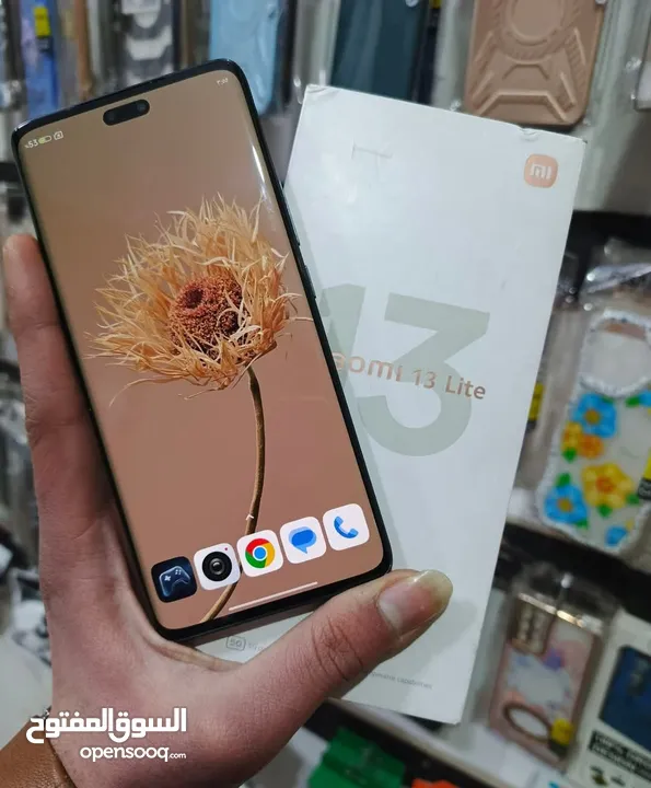 مستعمل اخو الجديد شاومي 13 leit 5G رام 16 جيجا 256 أغراضة والكرتونه الأصلية متوفر توصيل
