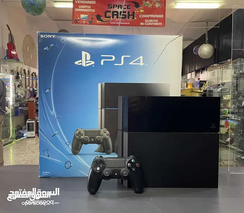 أجهزه بلايستيشن فور  فات