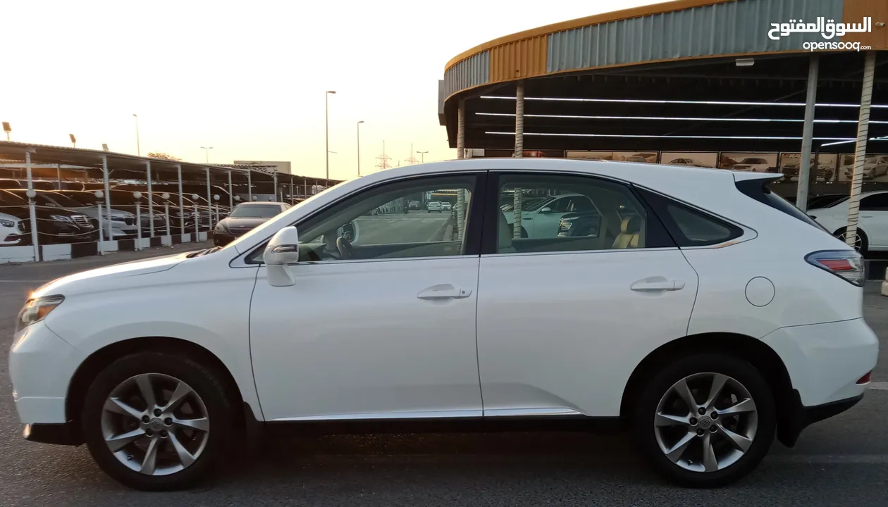 LEXUS RX350 V6 3.5L Full Option Model 2010