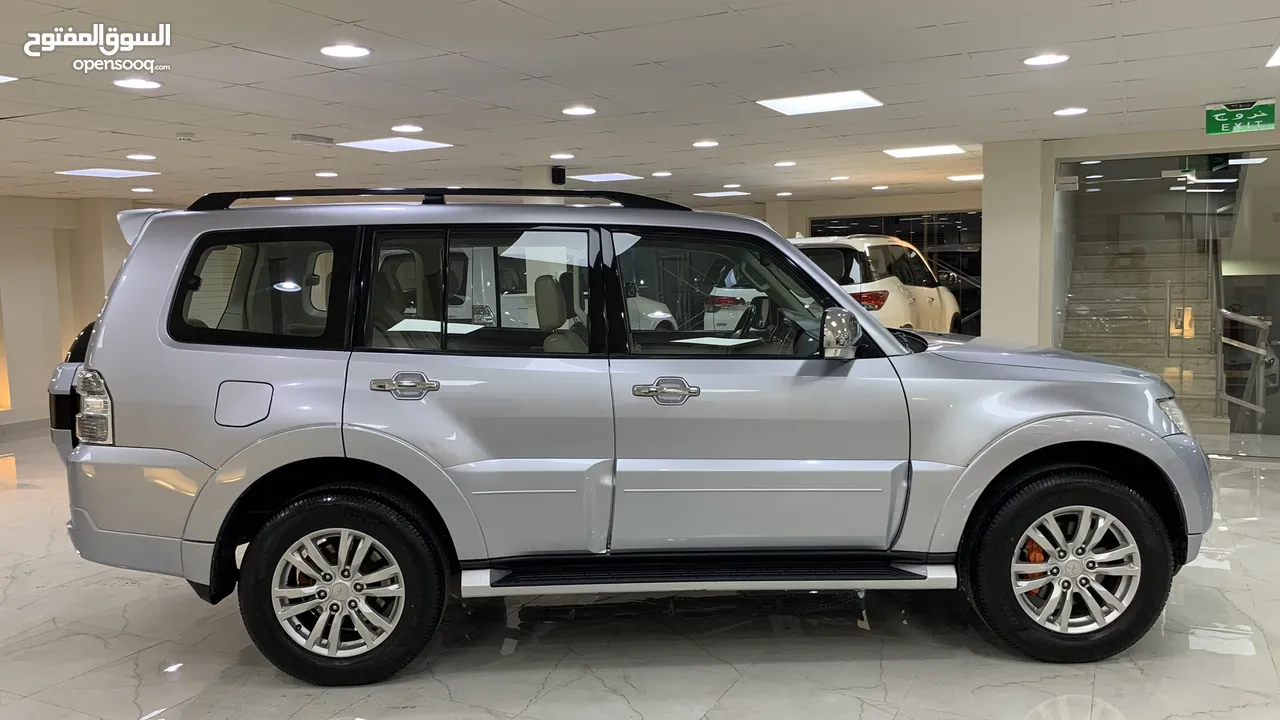 ‏Mitsubishi Pajero 136,000km( GCC CAR) 2017