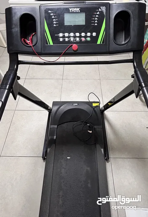 جهاز تردميل يورك اكتيف 110  YORK ACTIVE 110 TREADMILL
