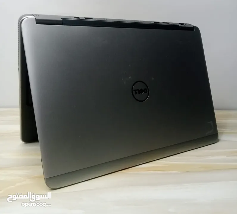 لابتوب مواصفات ممتازه بسعر قليل