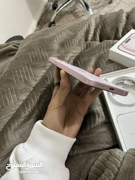 iphone 15 plus pink