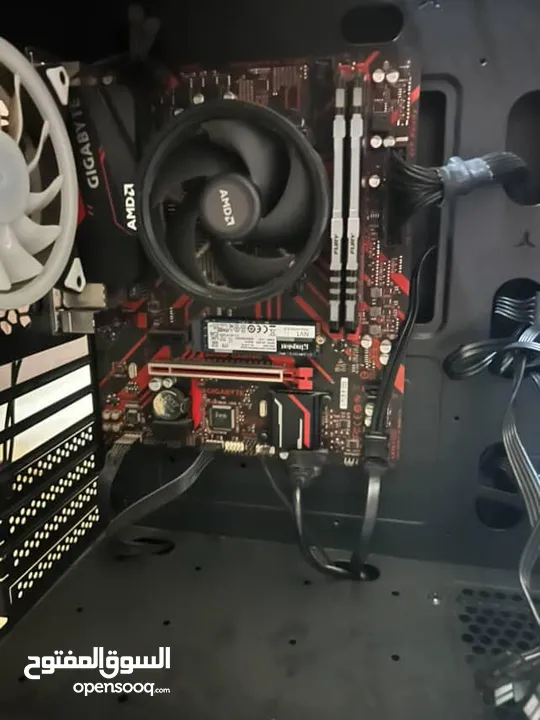 معالج ryzen 5 pro 4650g مع بورد b450m Gaming        ......................................