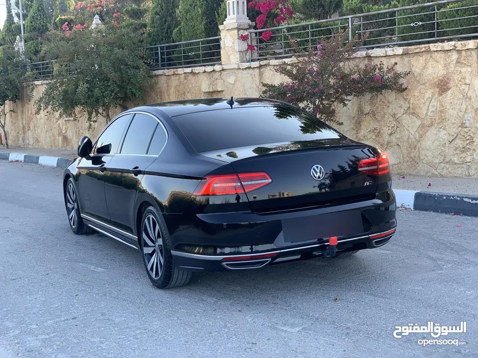 Passat B8 R LINE  شركة