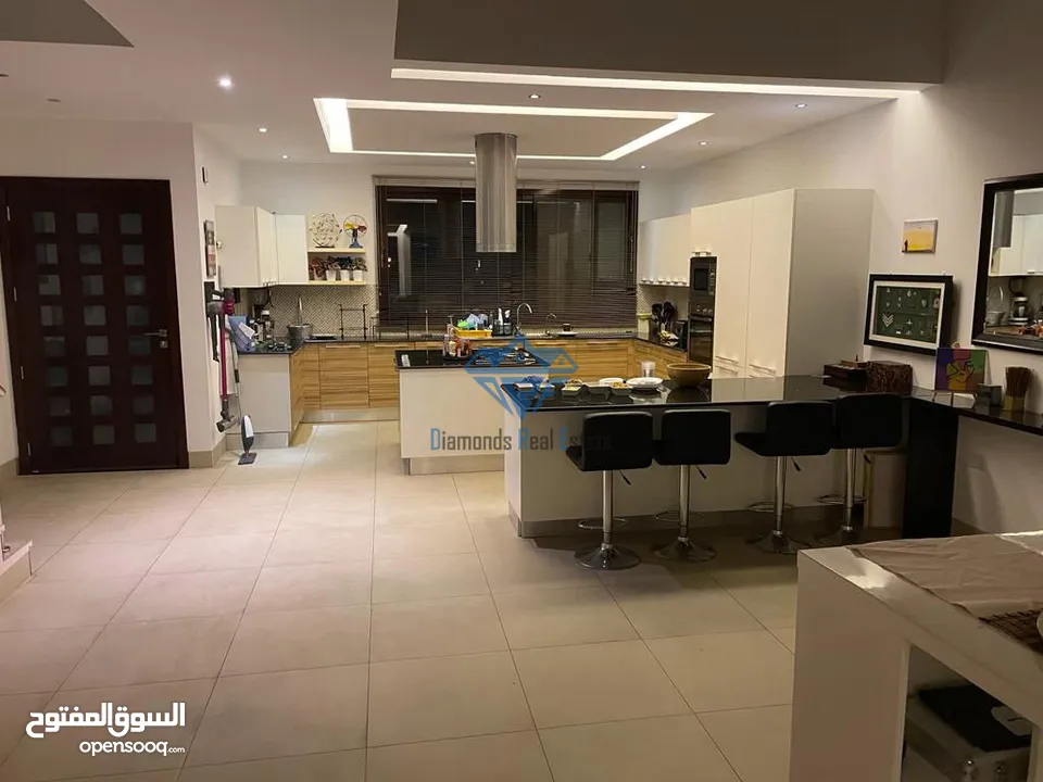 #REF1174 Luxurious 4-Bedroom + 1 Maidroom Villa for Rent in Muscat Hills