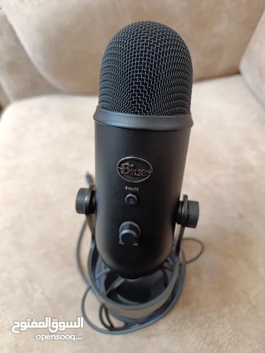 Blue Yeti Professional USB Microphone -Black