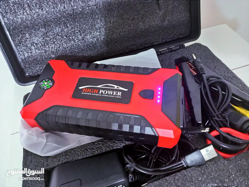 باوربانك طوارئ 12 فولت لتشغيل المركبات المتعددة وشحن الموبايل 12v emergency car jump starter