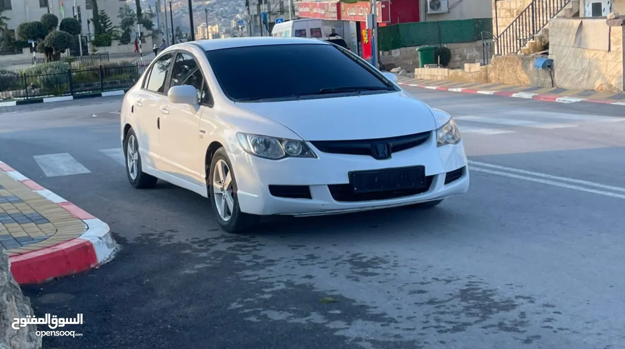 هونداي اكسنت 2016 اصل كوري عدد 2 لون ابيض ولون فضي / وبيكانتو 2019 /هوندا سيفيك 2008