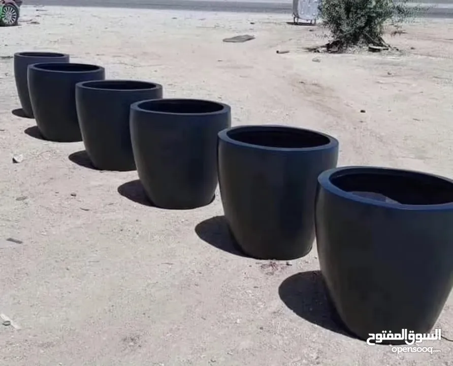 قواوير فايبر جلاس بشكل عصري أنيق #قواوير فايبر جلاس  #نباتات زينة ومثمر داخلي وخارجي  #إشراف مهندسين