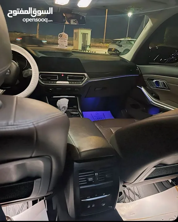 ‏BMW 320I Luxury