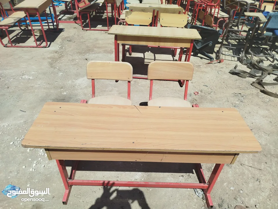 مقاعد طلاب دمج