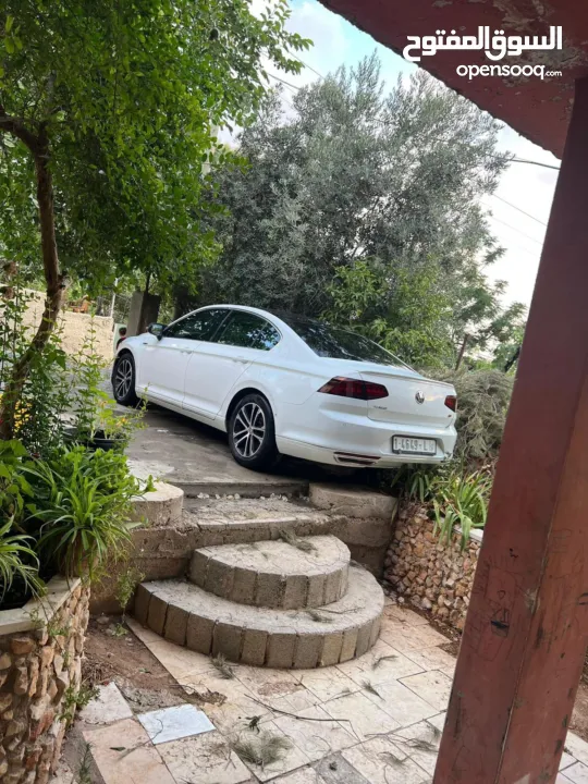 •	Passat B8 2015 2.0 TDI ديزل