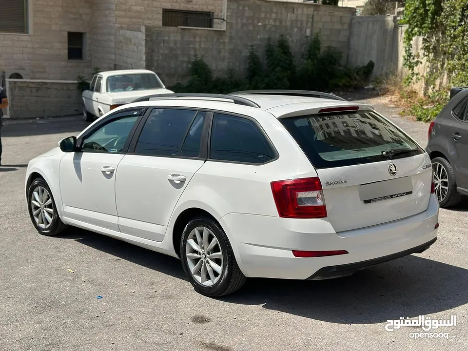 سكودا أوكتافيا ستيشن برايفيت