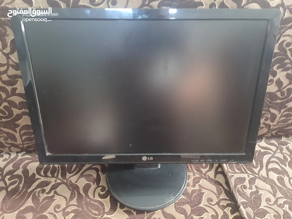 شاشه LG حجمها 21 انش بسعر حرق
