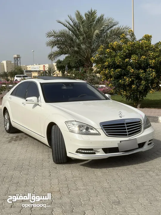 مرسيدس بنز S550 وارد اليابان قطعه صبغ واحده  موديل 2011 ممشى100.000 كيلو بحاله الوكالة جاهزه