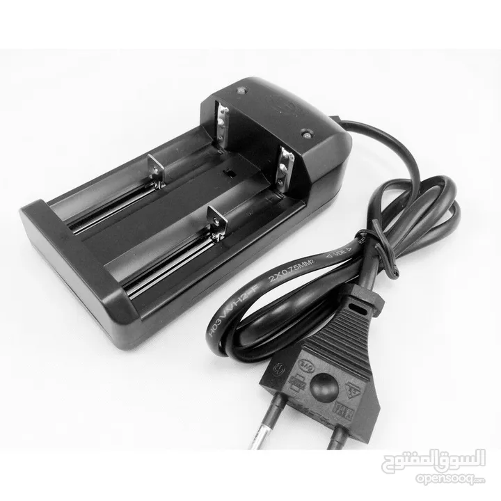 شاحن بطاريات ثنائي 3.7V Battery Charger