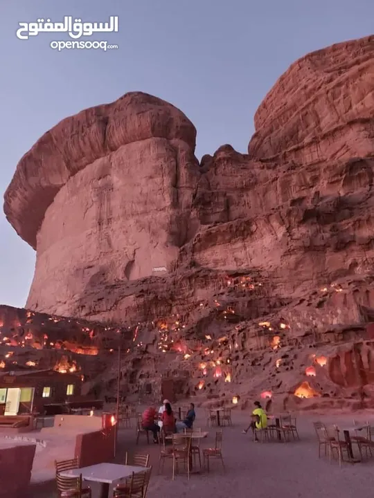 فرصة استثمارية منتجع وادي القمر السياحي الفاخر (Investment opportunity: Moon Valley Luxury Resort)