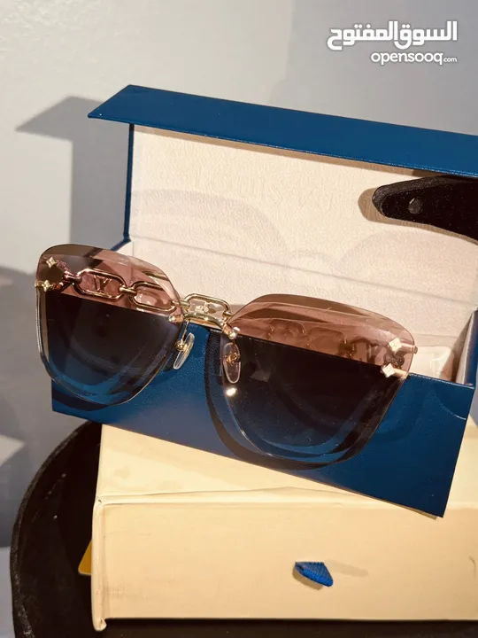 Sunglasses- نظارات شمسية