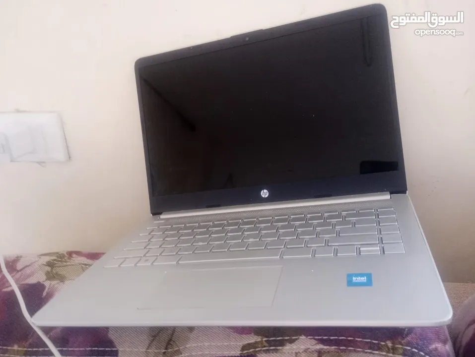 لاب توب hp شبه جديد