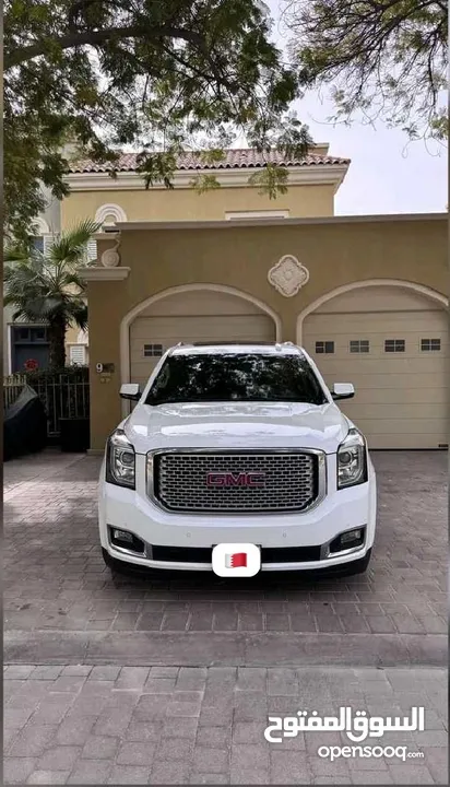 جي ام سي يوكن دينالي 2017 نظيف جدًا بحالة الوكالة