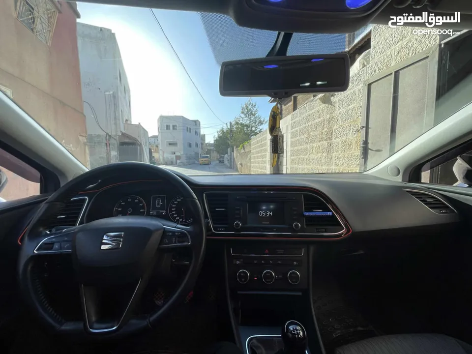 سيات ليون 2015