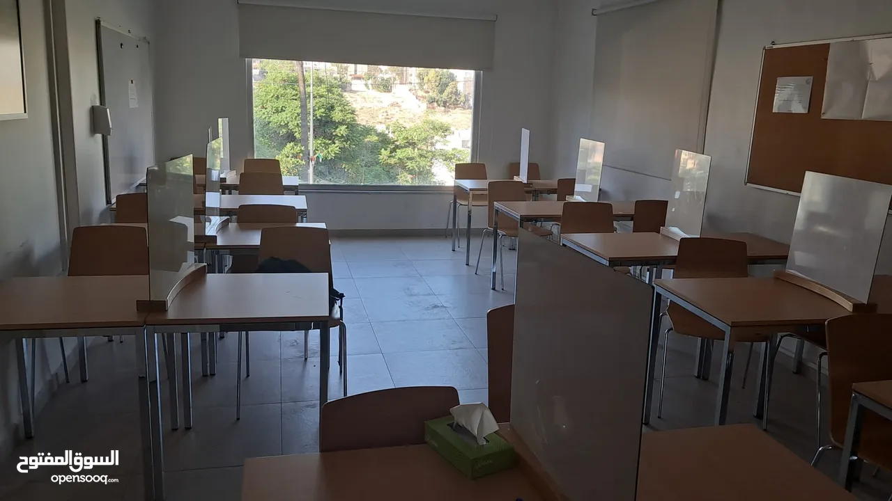 مدرس لغة المانية ماجستير في اللغة الألمانية خبرة 15 سنة في جامعات ومعاهد في المانيا والاردن