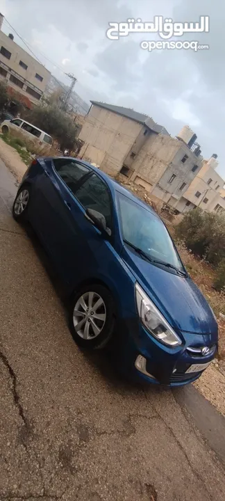 اكسنت 2017 ازرق 4 غيار 1600 جنط 5 5R16