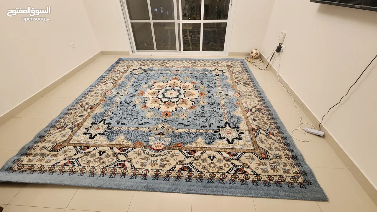 300x300 cms Turkish carpet