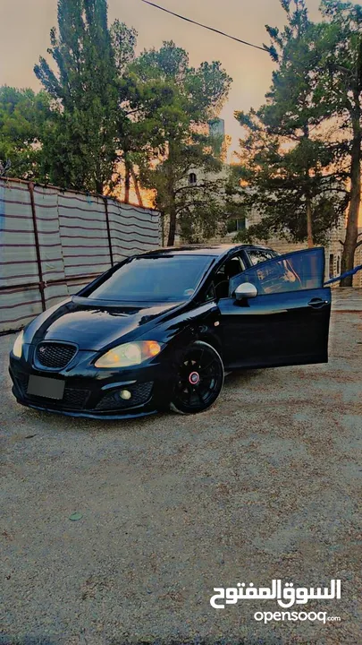 سيات ليون 2012