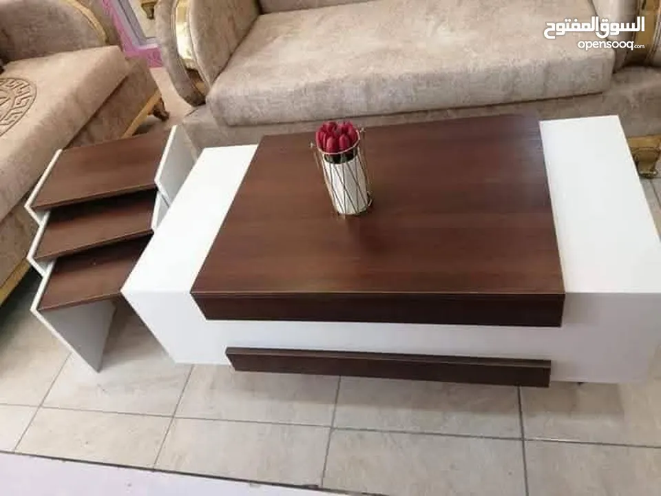 طاولات وسط مع سيرفس