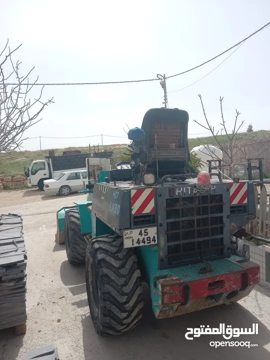 جرافه للبيع او للبدل على سياره حديثه الكرك.                     .             .