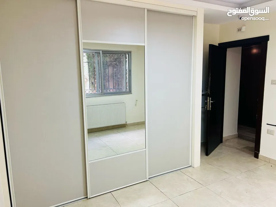 شقة أرضية للبيع في ضاحية النخيل - ref: 14613