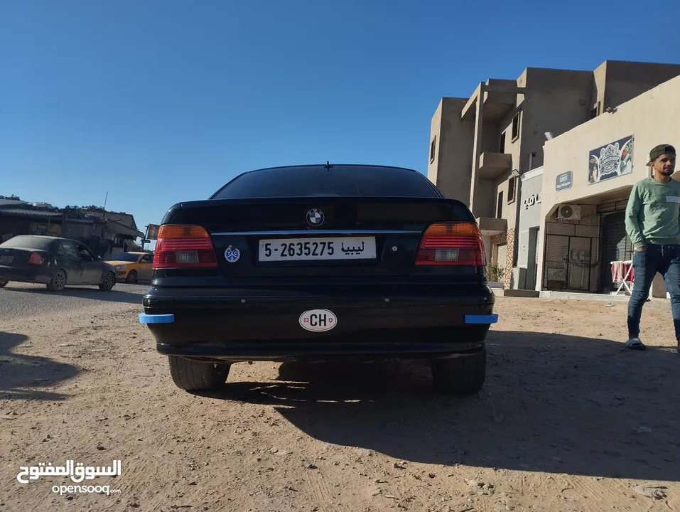 BMW 525i للبيع ربي يبارك