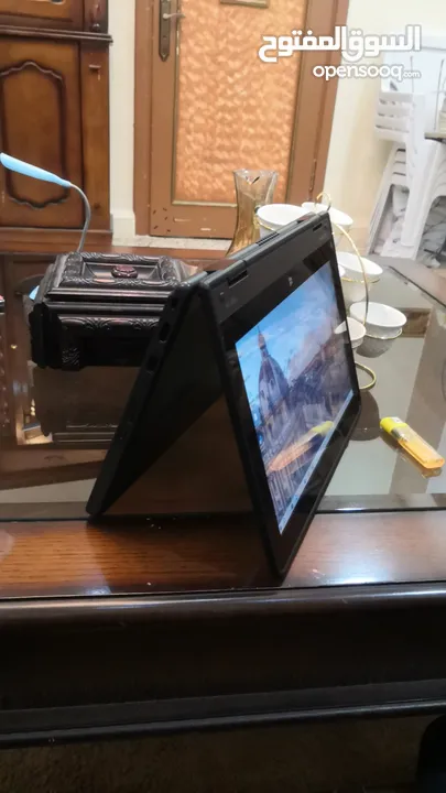 لابتوب وتابلت بنفس الوقت ، شاشة لمس قابله للطي 360 درجه (Lenovo pad)؛ حجم صغير