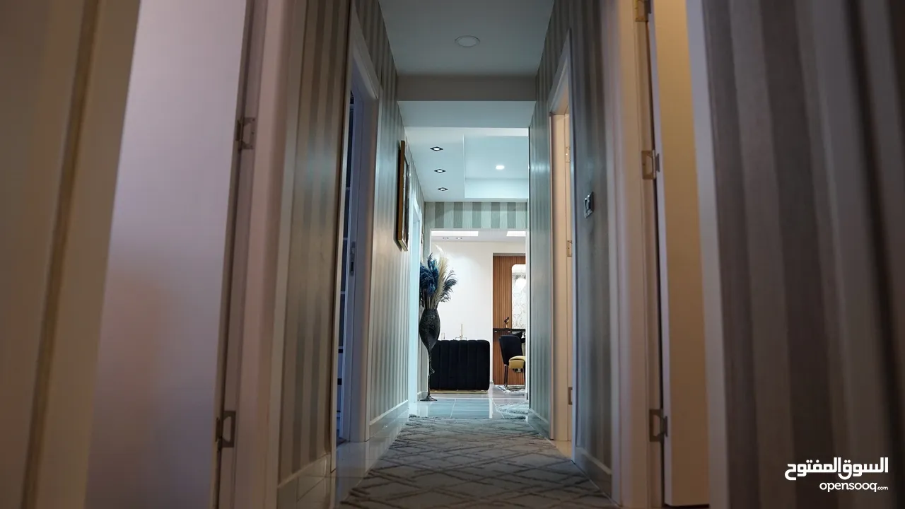 شقة فاخرة جداً مطلة على البحر والبحيرة في اسطنبول